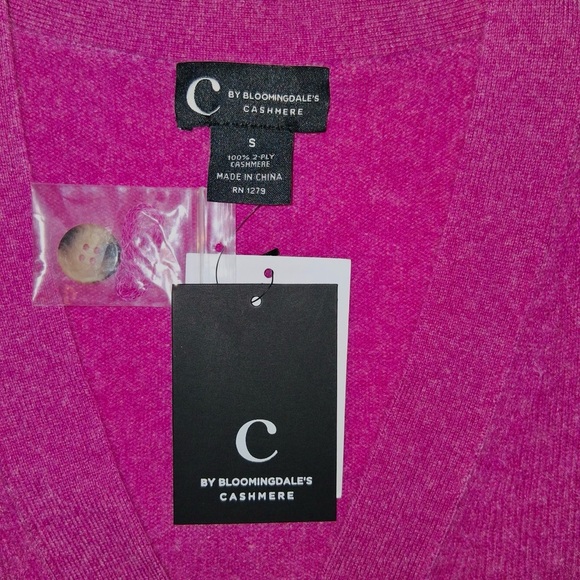 100% Cashmere 2 Ply Cardigan in Pink | C by BLOOMINGDALE’S Women's Size Small - Picture 7 of 8